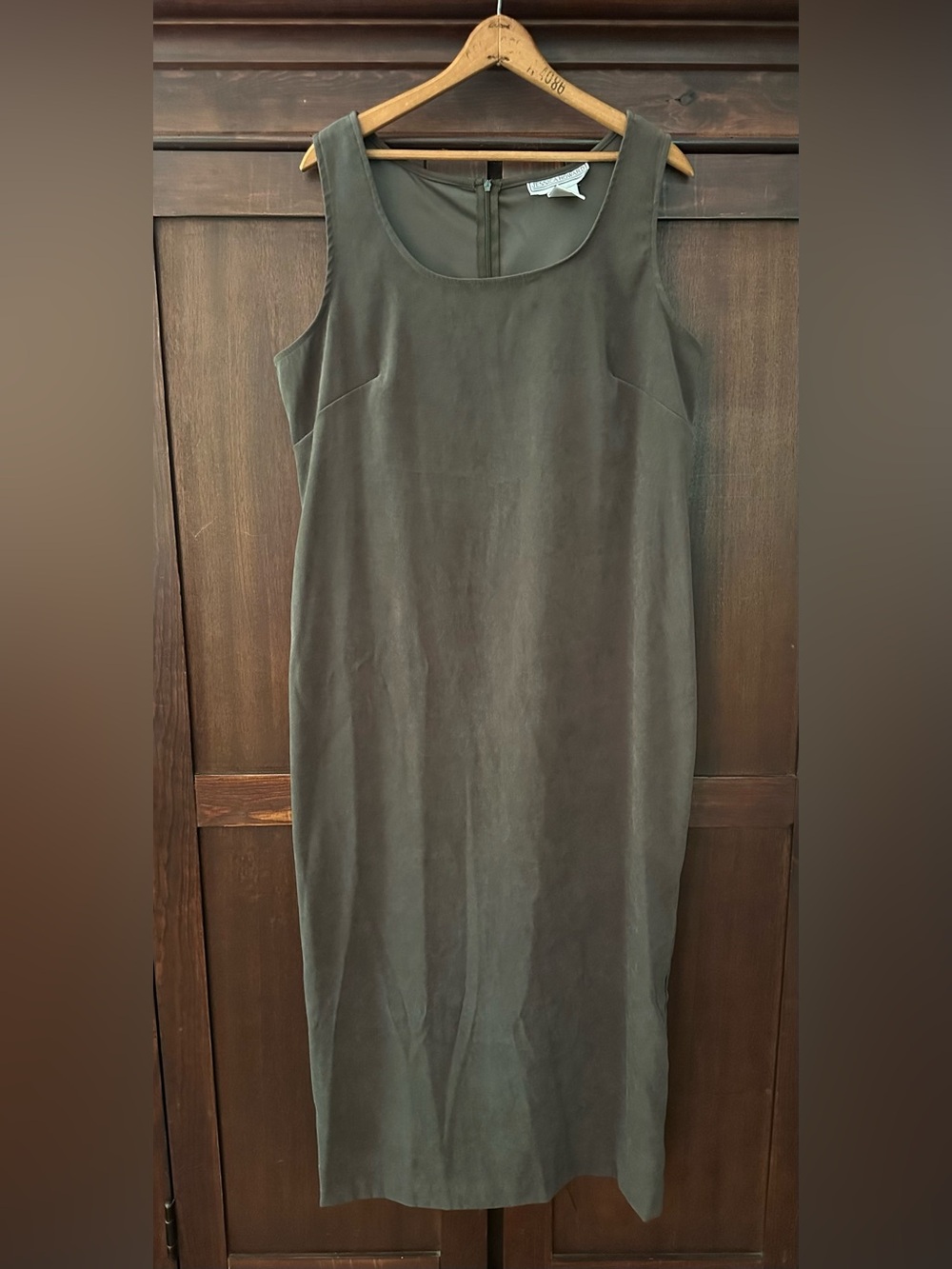 Jessica Howard • women’s maxi dress • army green